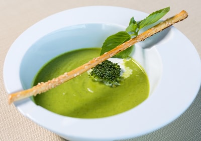 Garlic-broccoli Soup