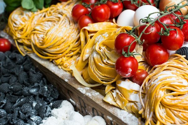 Fettuccine With Shellfish, Tomatoes And Olive